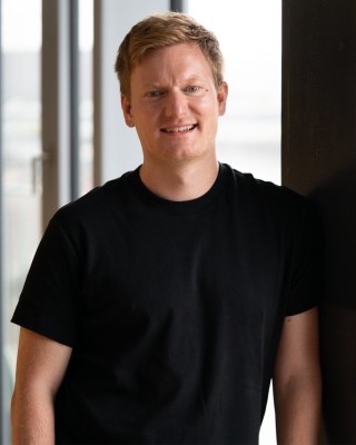 Portrait Jes Hennig