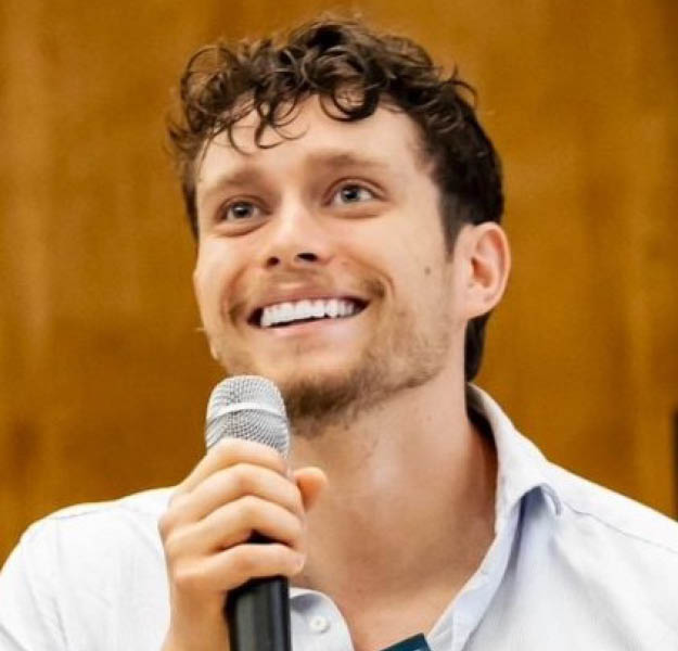 Christoph-Schneeweiss-Summit